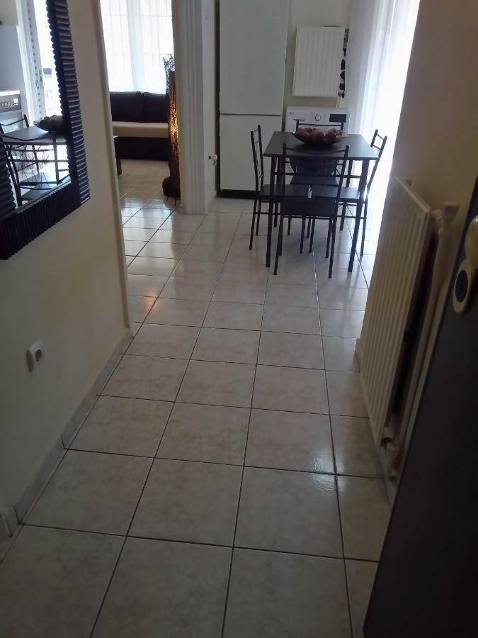 City Center / Apartment 70 Sqm / With View Солун Екстериор снимка