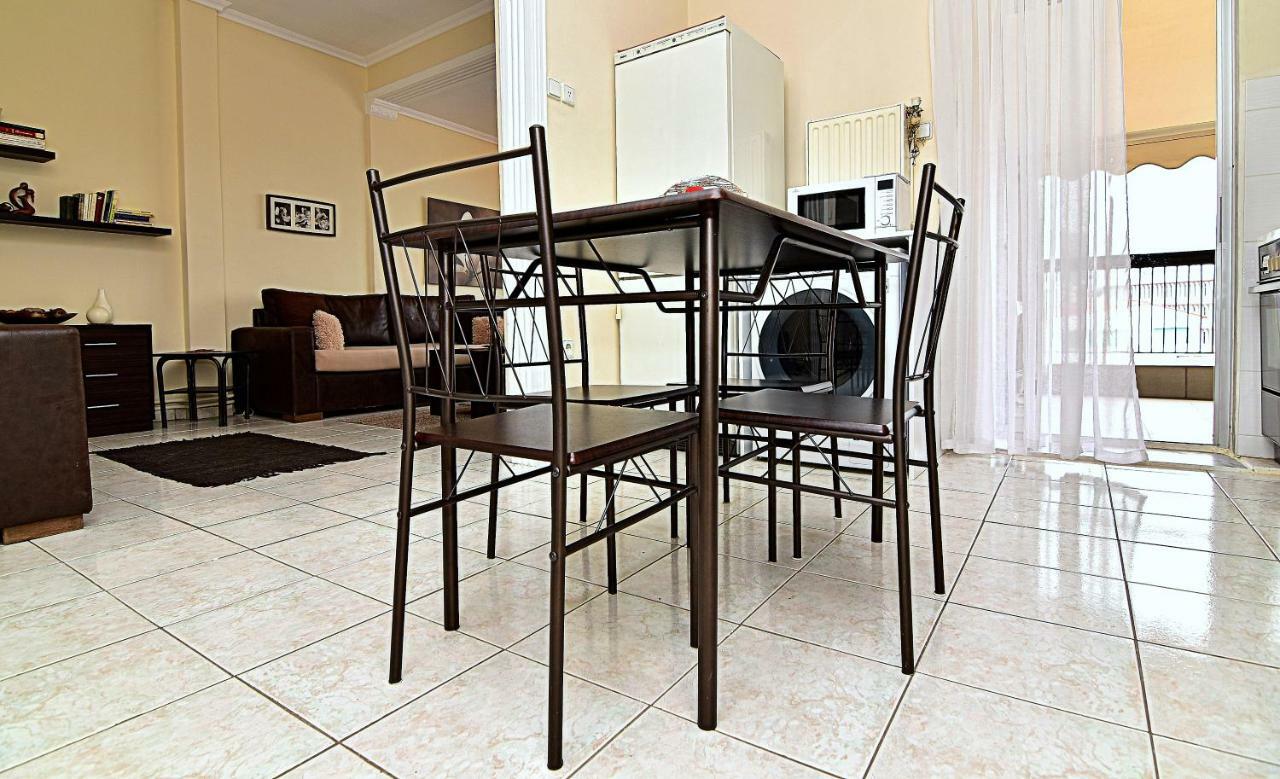 City Center / Apartment 70 Sqm / With View Солун Екстериор снимка