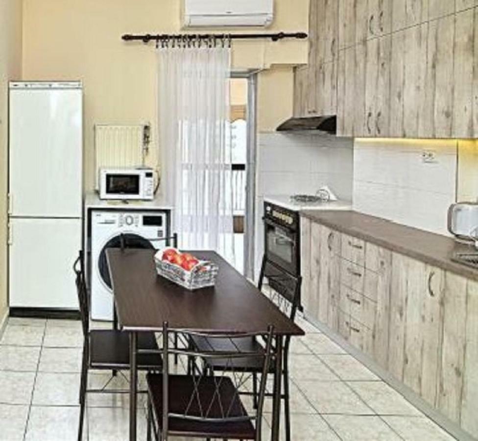 City Center / Apartment 70 Sqm / With View Солун Екстериор снимка